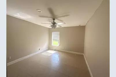 954 Marilyn Avenue S, Lehigh Acres, FL 33974 - Photo 15