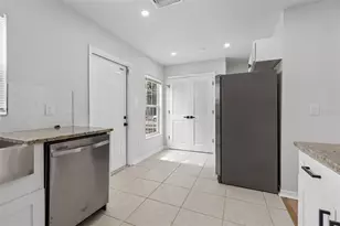 3801 Machado St, Tampa, FL 33610 - Photo 33
