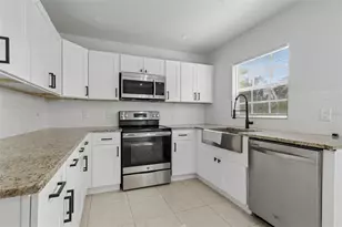 3801 Machado St, Tampa, FL 33610 - Photo 31