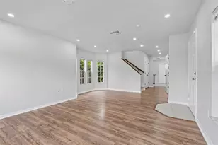 3801 Machado St, Tampa, FL 33610 - Photo 15
