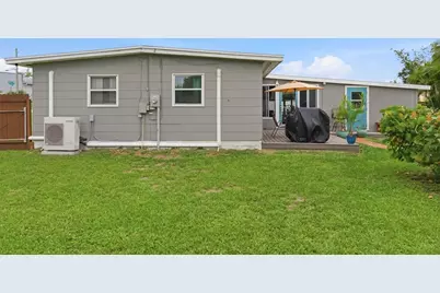 100 Avery Avenue, Crystal Beach, FL 34681 - Photo 29