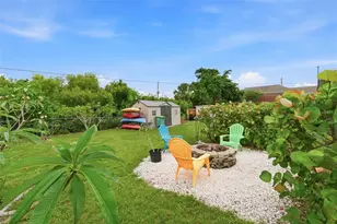100 Avery Ave, Crystal Beach, FL 34681 - Photo 27