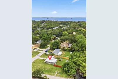 100 Avery Avenue, Crystal Beach, FL 34681 - Photo 5