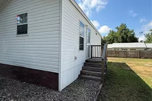 37412 Carringer Rd, Dade City, FL 33523 - Photo 9