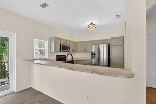 307 Summer Clouds Pl, Brandon, FL 33511 - Photo 5