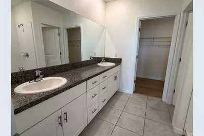 31823 Sun Kettle Loop, Wesley Chapel, FL 33545 - Photo 21