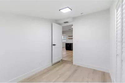 7924 Dahlia Avenue, Tampa, FL 33619 - Photo 27