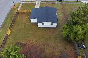 7924 Dahlia Ave, Tampa, FL 33619 - Photo 3
