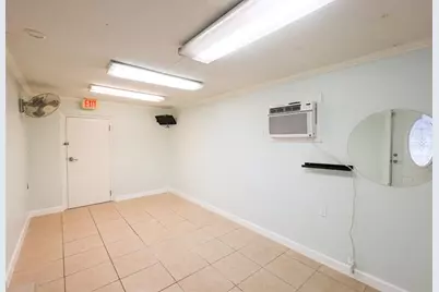 3104 W North A Street, Tampa, FL 33609 - Photo 9