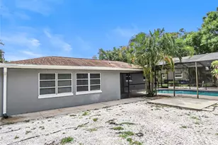 2434 65th St N, Saint Petersburg, FL 33710 - Photo 3