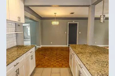 2434 65th Street N, Saint Petersburg, FL 33710 - Photo 21