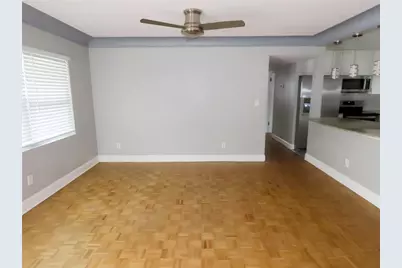 2434 65th Street N, Saint Petersburg, FL 33710 - Photo 11