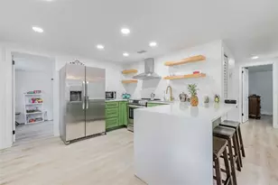 8705 N Highland Ave, Tampa, FL 33604 - Photo 23