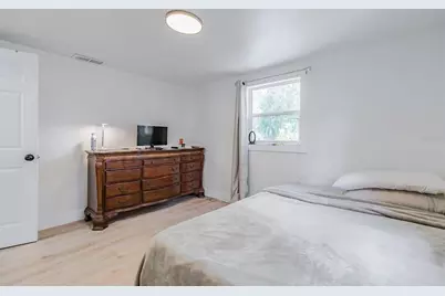 8705 N Highland Avenue, Tampa, FL 33604 - Photo 15