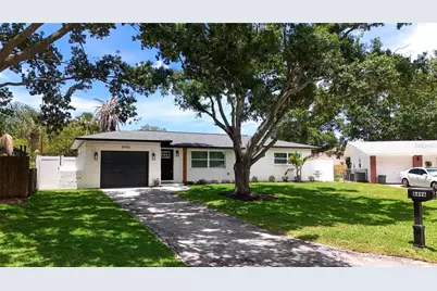 8496 118th Street, Seminole, FL 33772 - Photo 1