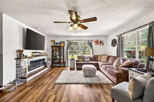 37314 Tucker Rd, Zephyrhills, FL 33541 - Photo 5