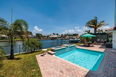 2011 Michigan Avenue NE, Saint Petersburg, FL 33703 - Photo 35