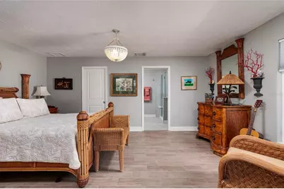 2011 Michigan Avenue NE, Saint Petersburg, FL 33703 - Photo 45