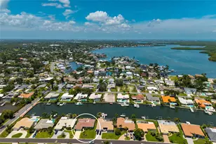 2011 Michigan Ave NE, Saint Petersburg, FL 33703 - Photo 59