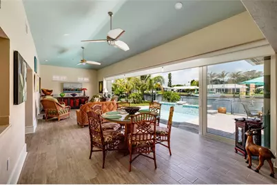 2011 Michigan Avenue NE, Saint Petersburg, FL 33703 - Photo 23
