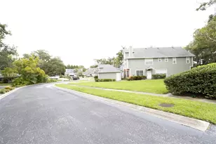 2740 Hamble Village Ln, Palm Harbor, FL 34684 - Photo 3