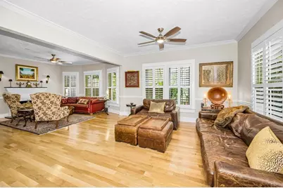 732 and 732 1/2 NE Oak Street, Saint Petersburg, FL 33701 - Photo 15