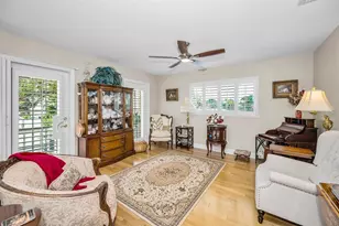 732 NE Oak St, Saint Petersburg, FL 33701 - Photo 67