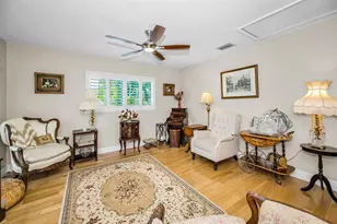 732 and 732 1/2 NE Oak St, Saint Petersburg, FL 33701 - Photo 65