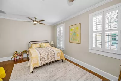 732 and 732 1/2 NE Oak Street, Saint Petersburg, FL 33701 - Photo 39