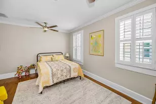 732 and 732 1/2 NE Oak St, Saint Petersburg, FL 33701 - Photo 39