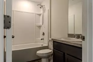10205 Carp Holw Rd, Sun City Center, FL 33573 - Photo 23