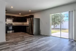 10205 Carp Holw Rd, Sun City Center, FL 33573 - Photo 11