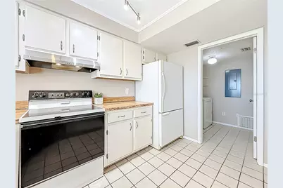 9209 Seminole Boulevard #32, Seminole, FL 33772 - Photo 15