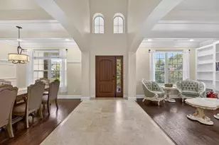 1823 Bella Casa Ct, Tampa, FL 33618 - Photo 13