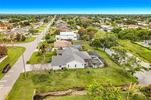 1654 SE Fallon Dr, Port Saint Lucie, FL 34983 - Photo 7