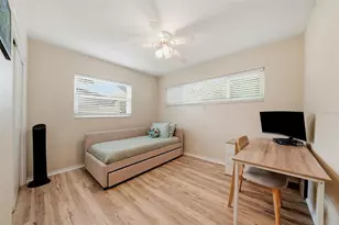 2489 58th St N, Saint Petersburg, FL 33710 - Photo 27