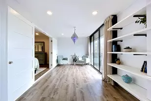 4651 1st St NE, Saint Petersburg, FL 33703 - Photo 13