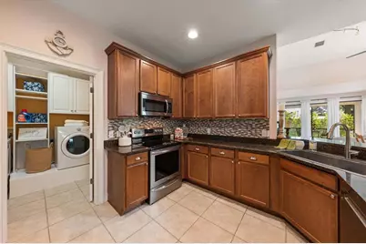 8241 Acadian Lane, Seminole, FL 33777 - Photo 9