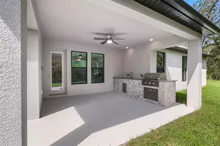 13063 Oldenburg Dr, Hudson, FL 34667 - Photo 9