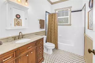 2716 W Thornton Ave, Tampa, FL 33611 - Photo 41