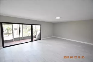 877 114th Ave N, Saint Petersburg, FL 33716 - Photo 9