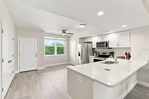 960 Starkey Rd, Largo, FL 33771 - Photo 9