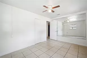 6209 N 43rd St, Tampa, FL 33610 - Photo 13
