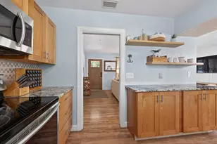 14728 Bay Dr, Largo, FL 33774 - Photo 15