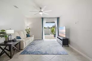 12261 Blue Pacific Dr, Riverview, FL 33579 - Photo 7