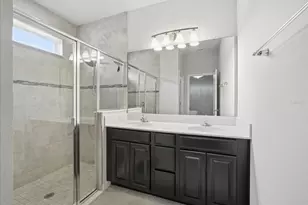 12261 Blue Pacific Dr, Riverview, FL 33579 - Photo 11