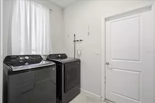 12261 Blue Pacific Dr, Riverview, FL 33579 - Photo 27