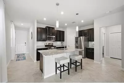 12261 Blue Pacific Drive, Riverview, FL 33579 - Photo 5
