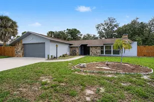 3110 Shadow Oaks Dr, Holiday, FL 34690 - Photo 3