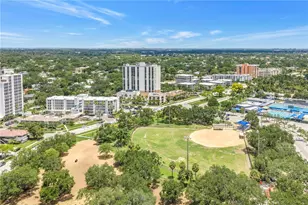 1100 N Shore Dr NE, Saint Petersburg, FL 33701 - Photo 53